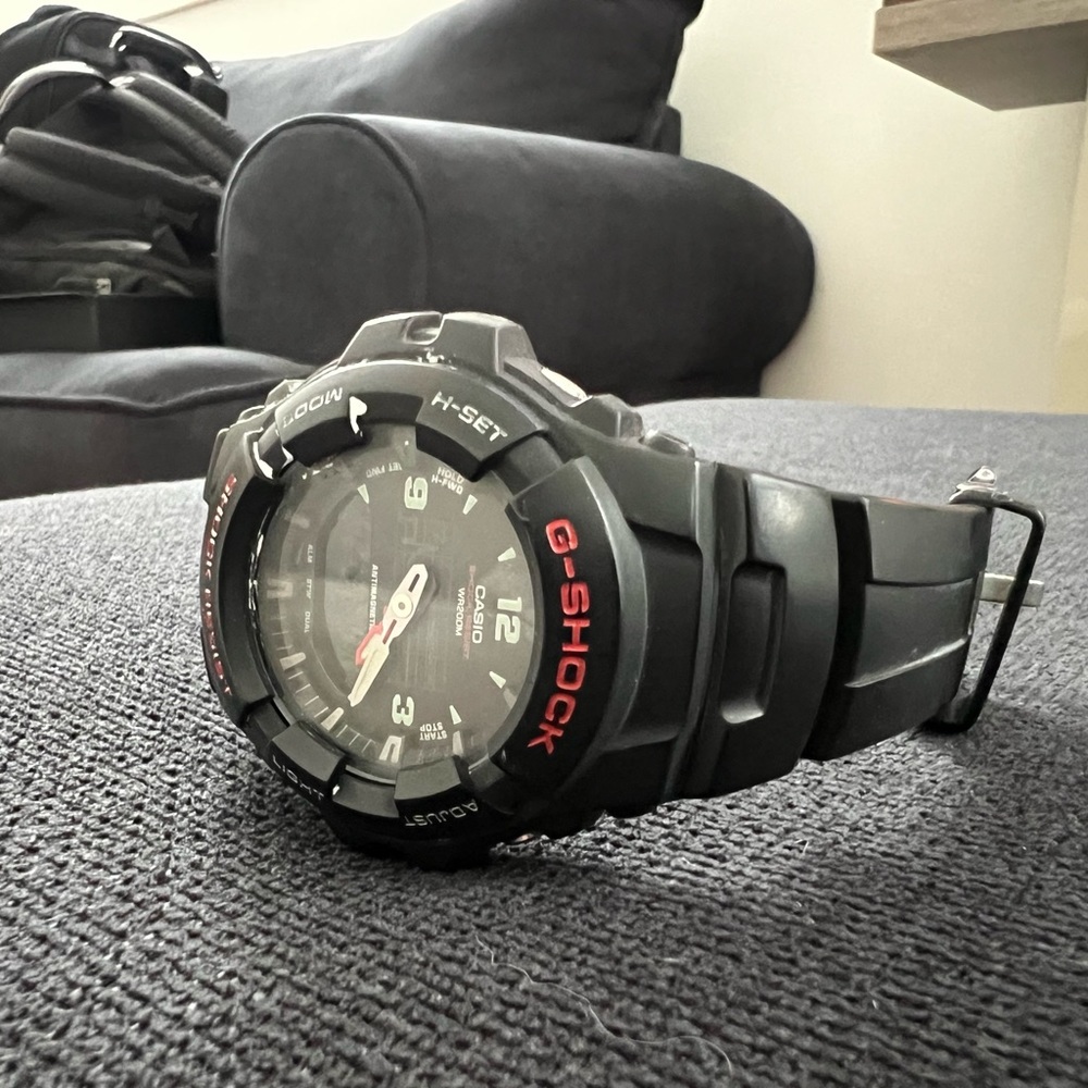 G Shock Watch (black)